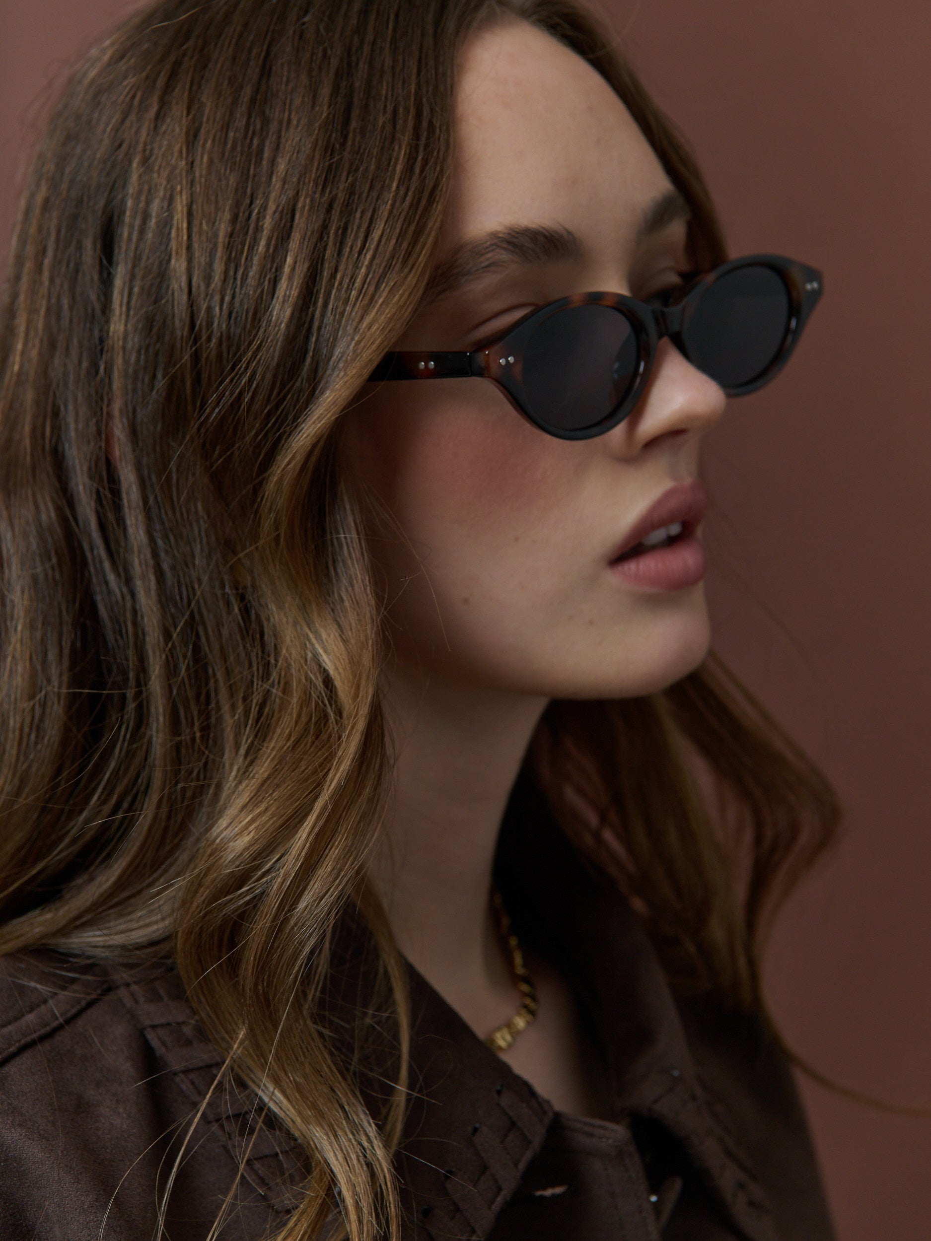 Occhiali da Sole Ovali Sleek Aire